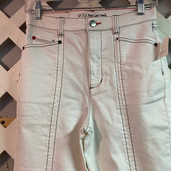 Peace Love World White Wash High Front Slit Jeans Seaming Detail White Wash Sz 0 - Picture 5 of 10